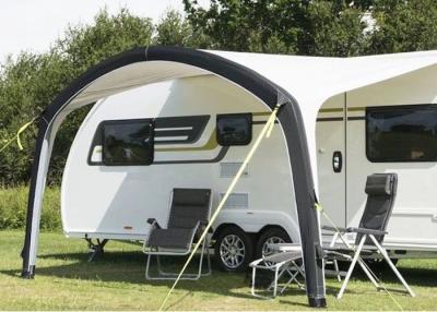 Chine Quatre saisons étanche PU3000MM tentes de Camping de véhicule 190T Polyeseter RV auvent latéral 300x250x270CM à vendre