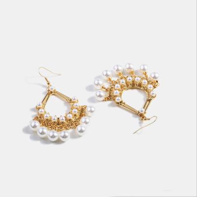 China Europe and America Fashionable Hot Gold Plated Geometric Trangle Earrings Bead Tassels Pearl Bridal Earrings for sale