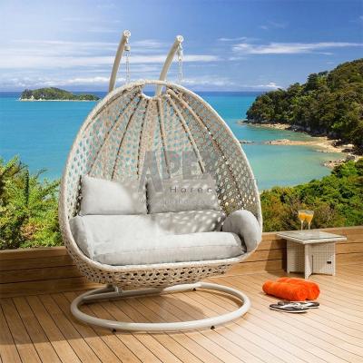 China Modern Cheap Price Indoor Outdoor Patio Wicker Rattan Hanging Egg Swing Chair With Metal Stand for sale