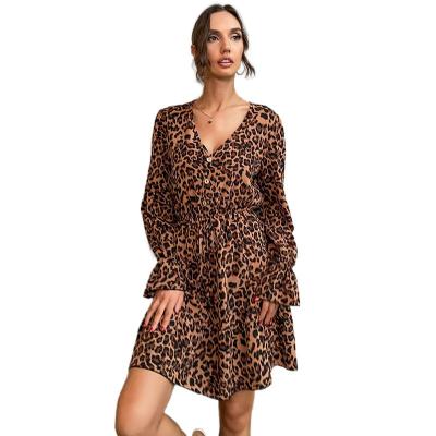 China Anti-wrinkle Maternity Dresses 2021 Autumn New Leopard Horn Slim Sleeve V-Neckline Long With Lace Dress For WomenDresses for sale