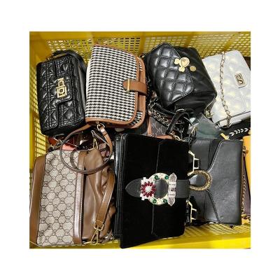 China Leather Factory Wholesale Price Used Bags Branded Ladies Italy Chain Leather Second Hand Handbags for sale