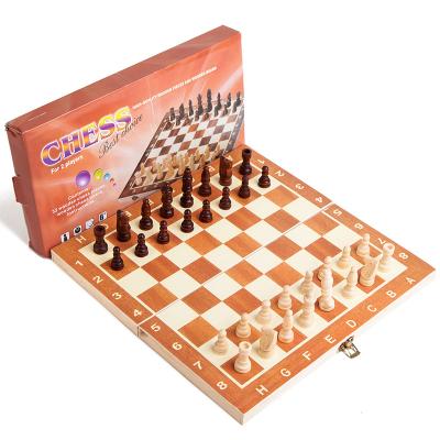 China Eco - Friendly Manufacturers Custom High Quality Wooden Chess Board Sets Chess Pieces for sale