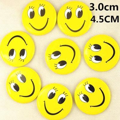 China European Custom Made Soft Tin Can Smiley Face Pin Badge Cartoon Enamel Cartoon Anime Soft Pin Badges for sale