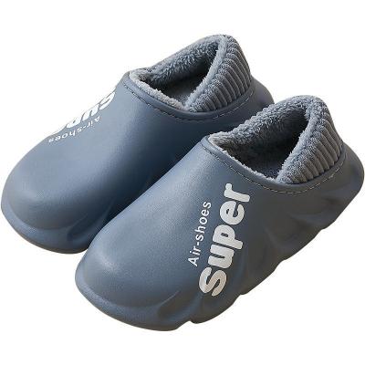 China New Fashion Trend Winter Slippers Warm Men Shoes Waterproof Non-slip Designer Slides Fur Slippers Women Sandals Cotton for sale