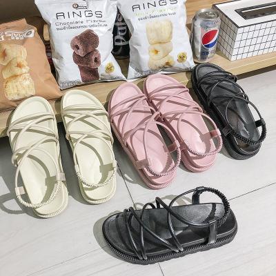 China 2022 Hot Sale New Fashion Bandage Tone Round Sandals Anti-odor Flat Sandals Slides Slippers Sandals for Ladies and Women Slippers for sale