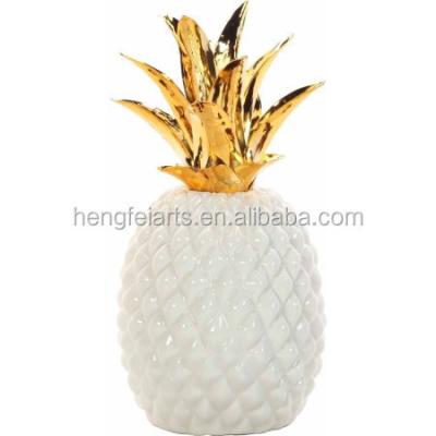 China HANDMADE PINEAPPLE DECORATIVE BOX IN PORCELAIN for sale