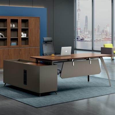 China Durable Simple European Walnut Metal Legs Desk Large Executive Desk With Side Table for sale