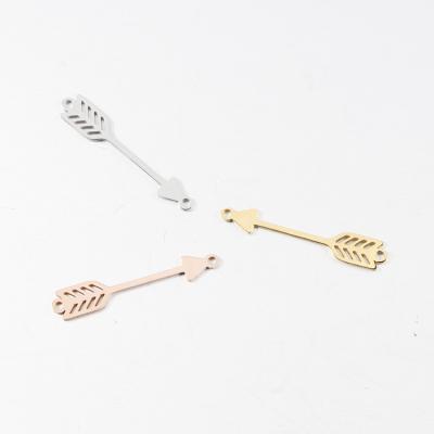 China Environmental Protection Factory Wholesale Fashion Stainless Steel Arrow Symbol DIY Charm Fashion Exquisite Drip Accessories for sale