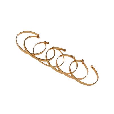 China New fashion European and American style ethnic alloy jewelry romantic gold-plated cut-out bracelet set of 6 pieces for sale