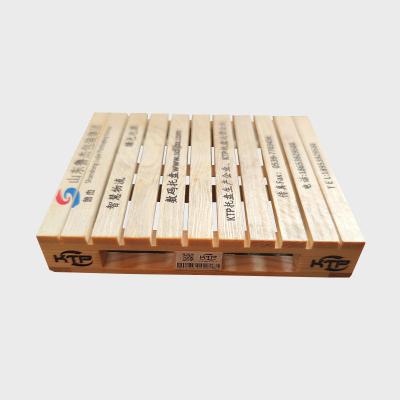 China Sustainable Small Wooden Pallet Opens Easy To Clean And Maintain Wooden Pallet Coaster for sale