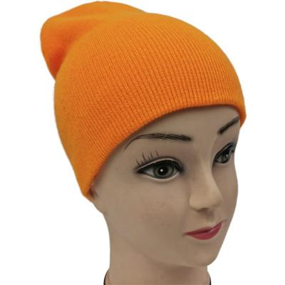 China COMMON Custom White Plain Acrylic Winter Knitted Hat Beanie for sale