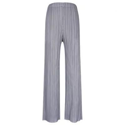 China Anti-wrinkle cropped straight pants mikeya big women pants good quality casual pleated pants for sale