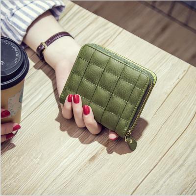 China Mini Wallet Fashionable Wholesale Cheap Women's Short Zipper Cute Wallet Short Embroidered Women's Wallet for sale