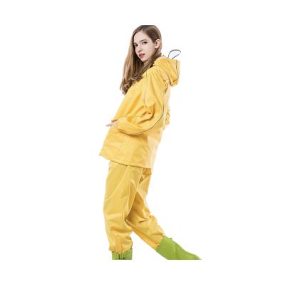 China Yellow Classic Raincoat Waterproof Singlet Rainwear Raincoat All Sports Rain Suit for sale