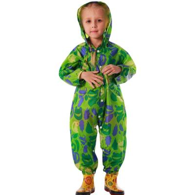 China 100% Overall Waterproof Rainsuiti For Kids Overalls Polyester Material Rain Suit Green Waterproof Raincoats Rain Jackets for sale