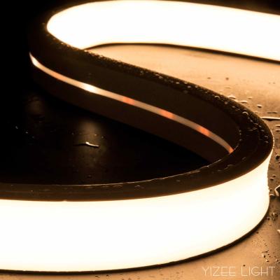 中国 12*20mm IP67 Silicone Neon Strip 24V 5M Side Bend LED Neon Flex 販売のため