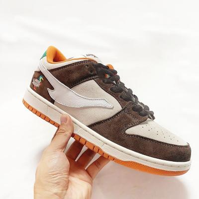 China OEM 2022 new fashion classic Sb lightweight custom design brand sports shoes fall grain leather casual running shoes for sale