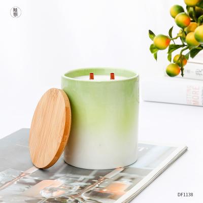 China Bars Candle Jar Supplier Fancy Green Gradient 10 oz Ceramic Candle Vessels Candle Jars With Wooden Lids for sale