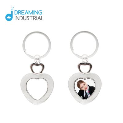 China Promotion Key Chain Gift Sublimation Heart Shape Key Chain Metal Blank Sublimation Metal Keychain for sale