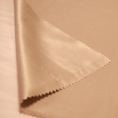 China Supplier Waterproof Garment Plain Weave Polyester Taffeta Waterproof Fabric for sale