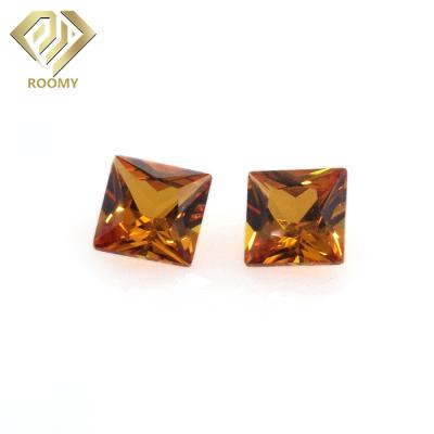 China High Temperature Resistance Lab Corundum Square 6x6mm Yellow Sapphire With Best Factory Price for sale