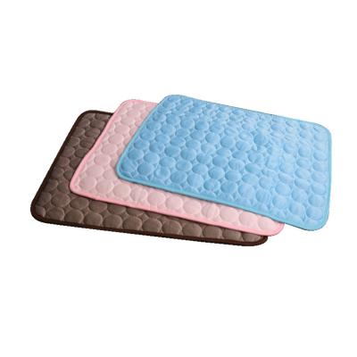 China Summer Pet Cat Dog Ice Mat Cooling Silk Cool Pet Supplies Custom Wholesale for sale