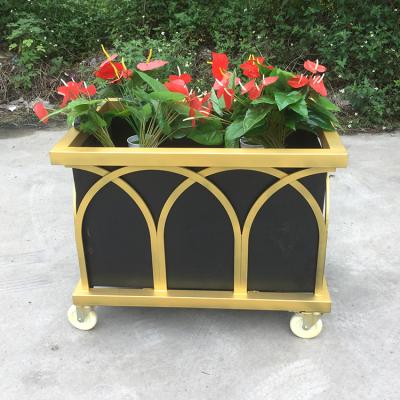 China Modern Cost Effective Custom Design Garden Decoration Planting Flower Metal Planters Outdoor Pots for sale