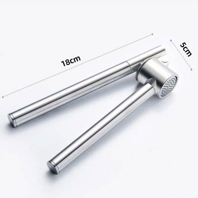 China Kitchen Utensils Stainless Steel Garlic Press Sustainable Wholesale Vegetable Tools Stainless Steel Garlic Press for sale