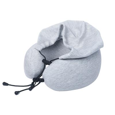 China Blijf comfortabel onderweg met een aangepaste kleur U-vormige nekkussing en hoodie set Te koop