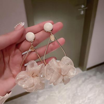 China Trendy fashion fabric flower drop earring fashionable in April 2021 for sale