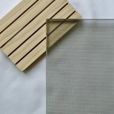 China Mejora de la seguridad y el diseño estético con vidrio templado laminado con malla de alambre en venta