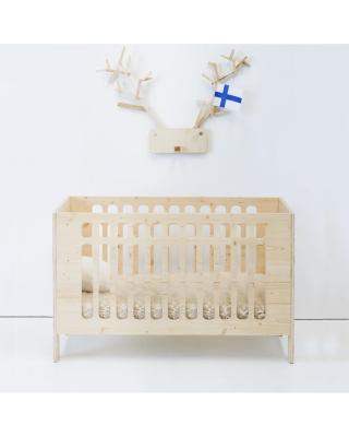 China Multifunctional Modern Newborn Baby Crib Safety Style Baby Crib Wooden Bed for sale