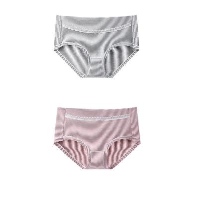 China Skin-friendly and soft Women's Cotton Mid-waist Large Size Women's Comfortable Breathable Underwear for sale