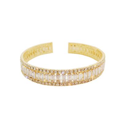 China CLASSIC modern minimalist style making crystal therapy bracelet high quality bracelet for sale