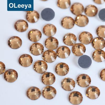 China Free Sample Flatback Life Sizes China Intensive Glue DMC Crystal Hot Fix Rhinestone For Garment Accessory for sale