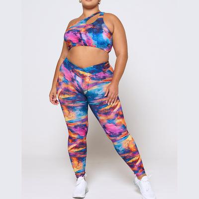 China New Design Breathable Printing Yoga Clothing Women Two Piece Gym Workout Fitness Set Oversized Comfortable Yoga Set for sale