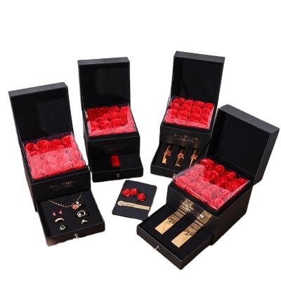 China Luxury Flower Lipstick Box Leather Gift Box Luxury for sale