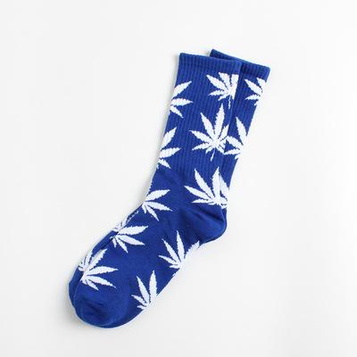 China Antibacterial Crew Socks Cotton Sport Weed Socks For Men And Women for sale