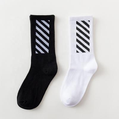 China Autumn Men Socks Street Hip Hop Antibacterial Socks Skateboard Socks for sale