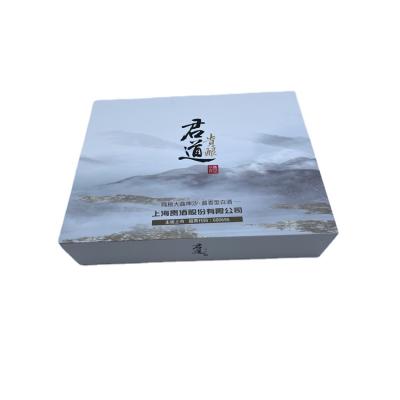 China Recyclable Foldable Portable Durable Paper Bag Material Food Packaging For Gift Package for sale