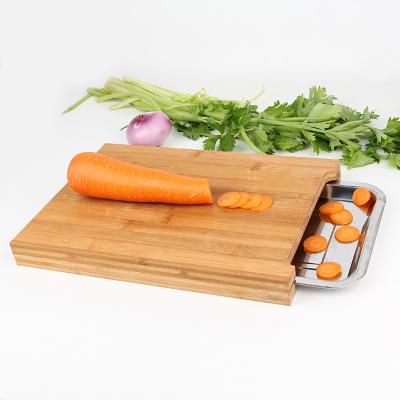 China New Arrival Latest Design Sustainable Bamboo Serving Board Big Cutting Kitchen Chopper Cutting Board for sale