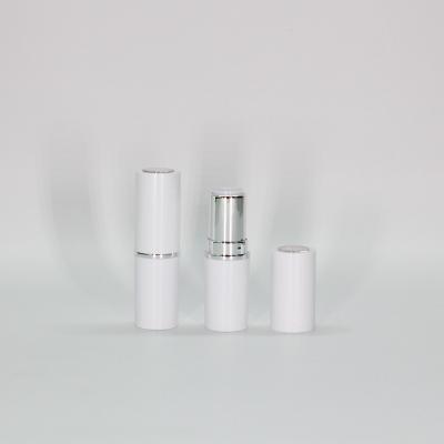 China Cosmetic in shinny stock wholesale plastic empty lipstick tubes white lipstick container round shape lipstick packaging for sale