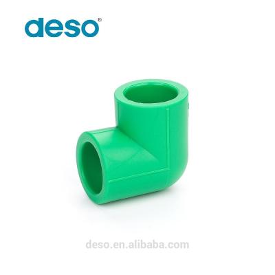 China 2021 hot slaes PPR 90 elbow reduced pipe fitting with ISO15874 AENOR certicifates reduction for sale