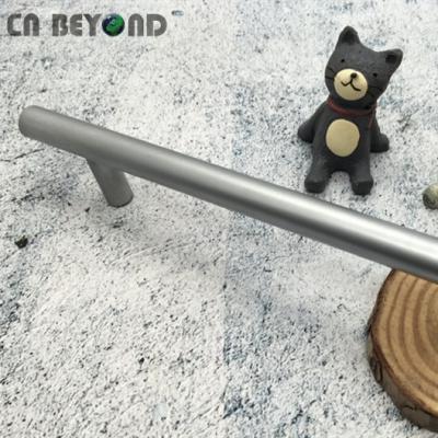 China Modern Customized Height Long Iron Material Cabinet Pull Handle For Office Apartment for sale