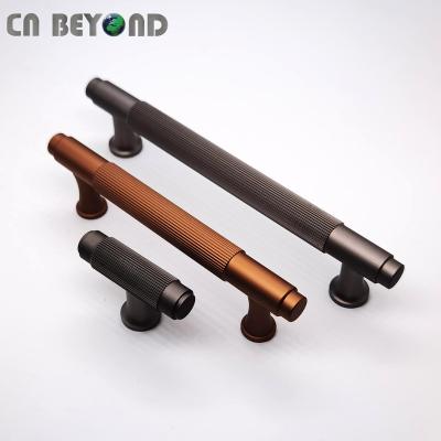 China Easy Installation Die Casting Hardware Aluminum Center To Center Black Cabinet Bar Pulls for sale