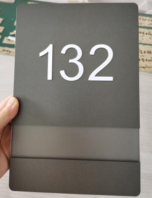 China El ADA Thermoformed del final metálico firma el acrílico de 1/4 pulgada con el grado aumentado 2 Braille en venta