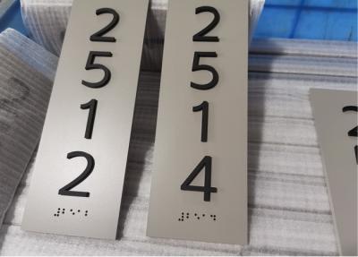 Chine Pièce tactile ADA Number Signs Square Corner de Braille de la catégorie 2 à vendre