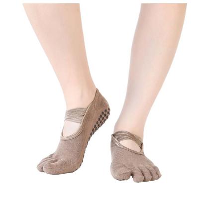 China New Brand China Supplier Anti Slip Yoga Socks Non Slip Dot Antibacterial Socks Non Slip Sock For Adults for sale