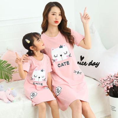 China 2022 Customs Women's Sleepwear Family Game Suit QUICK DRY Nightgown Mommy and Daughter's Girl's Nightgown and Women's Pijamas for sale