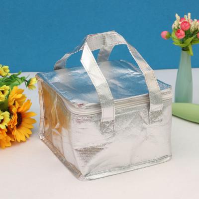 China Waterproof Custom Lunch Portable Tote Food Nonwoven Insulation Bags Picnic Outdoor Zipper Insulation Cooler Bags for sale